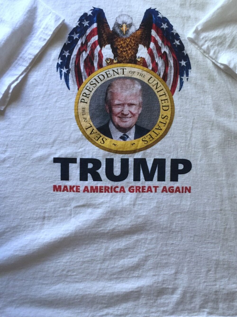 NEW Donald Trump Presidential T-shirt 3XL WHITE w/ PRESIDENTIAL SEAL NWOT